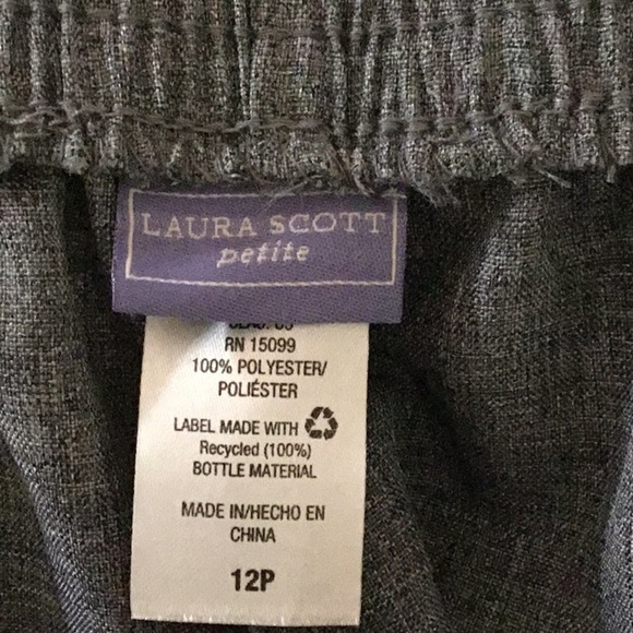 Laura Scott petite short pants in grey - Picture 5 of 8